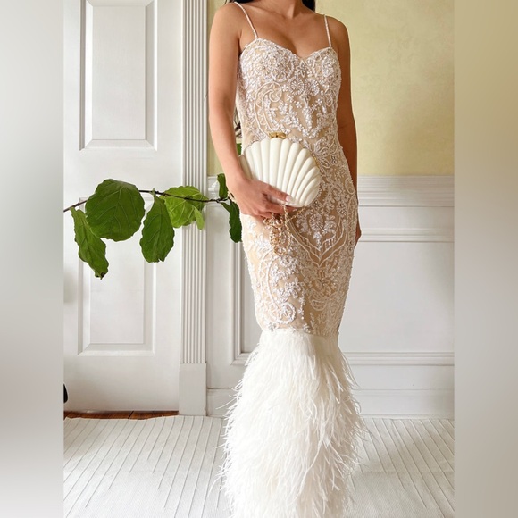 Rare VIP Limited Edition Minaudière Shell Crossbody/Clutch with Original Box Set - Picture 8 of 8